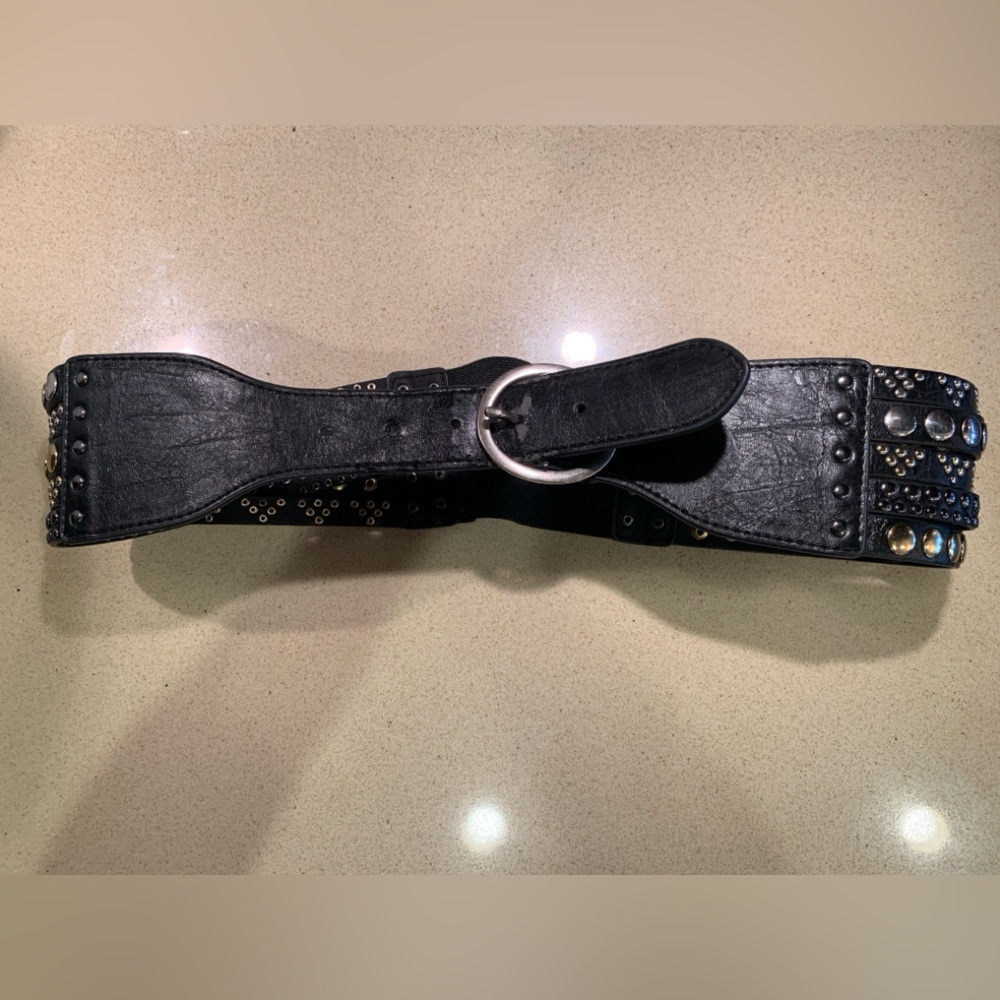 Nicole Lee Medium Black Studded Belt